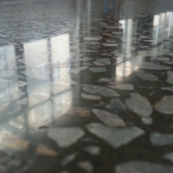 水磨石固化地坪質(zhì)量好